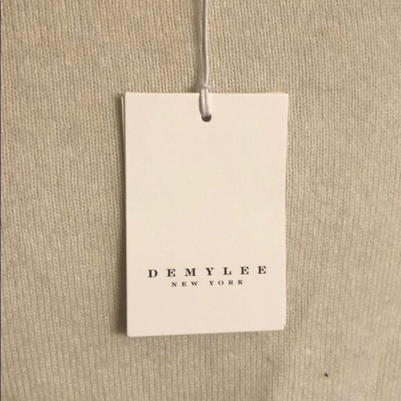 Demylee sweater XS (3392) - Picture 6 of 9